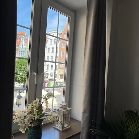 Old Town With A Jacuzzi غدانسك