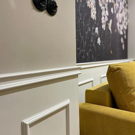 شقة Old Town With A Jacuzzi