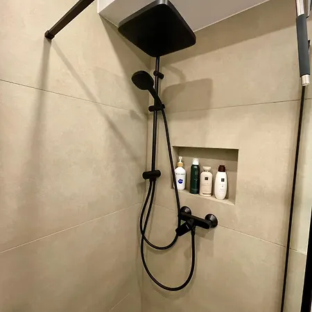 Old Town With A Jacuzzi Appartamento Danzica