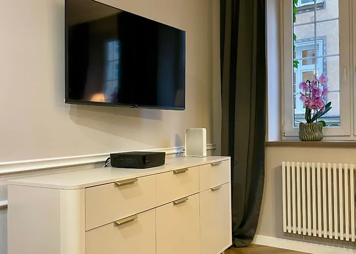 Old Town With A Jacuzzi Apartamento *