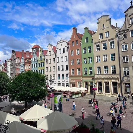 Old Town With A Jacuzzi Appartement *