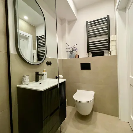 Old Town With A Jacuzzi Appartement