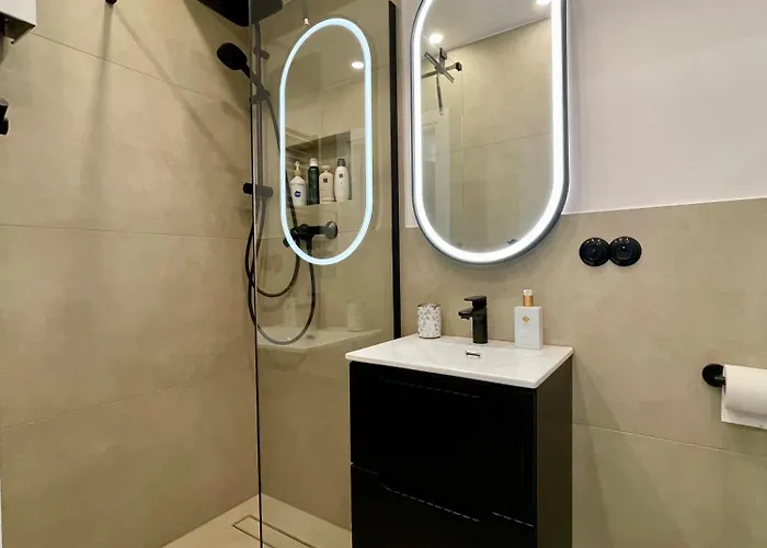 Lägenhet Old Town With A Jacuzzi